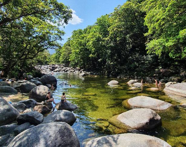 Mossman Gorge